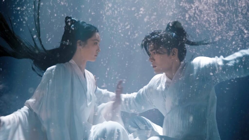 يخاطر محارب بحياته من أجل إنقاذ الطبيبة الجميلة ولكن عندما تستيقظ تصفعه! مشهد من ليلة ثلجية: حب أبدي