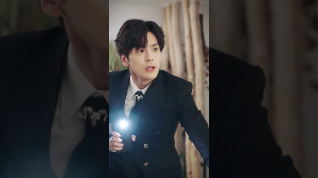 فتح الرئيس الباب ورأى البطلة التي استحممت للتو😮 #UnforgettableLove فتح الرئيس الباب ورأى البطلة التي استحممت للتو😮 #UnforgettableLove