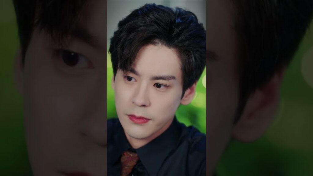 نظرة واحدة تجعل قلوب بعضنا البعض ترفرف..💘 #UnforgettableLove نظرة واحدة تجعل قلوب بعضنا البعض ترفرف..💘 #UnforgettableLove