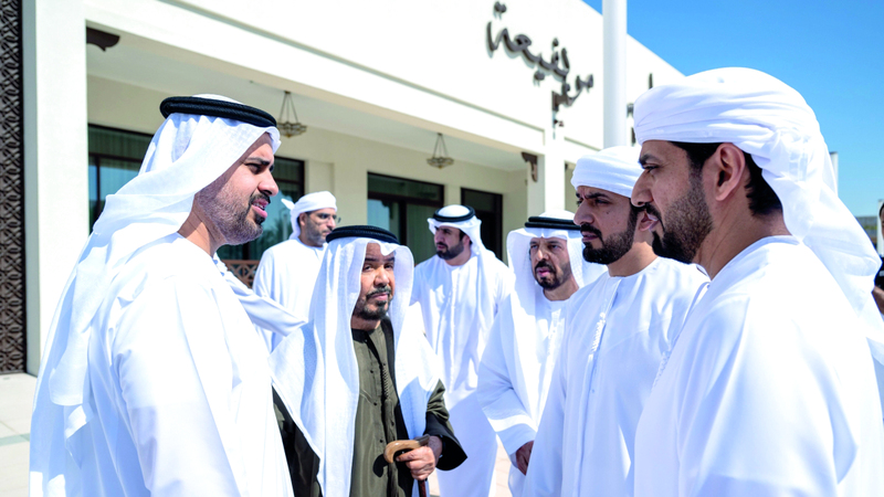 ذياب بن محمد يعزي في وفاة أحمد جوعان راشد الظاهري ذياب بن محمد يعزي في وفاة أحمد جوعان راشد الظاهري