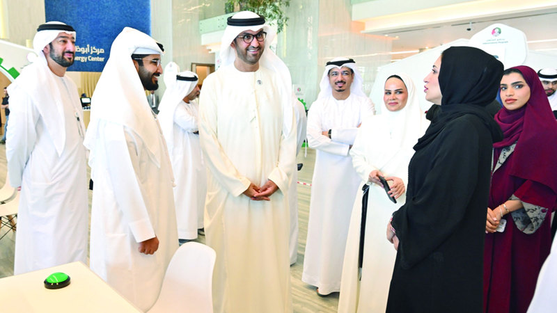 النفط والغذاء والهندسة.. أكثر القطاعات الصناعية توظيفاً للمواطنين النفط والغذاء والهندسة.. أكثر القطاعات الصناعية توظيفاً للمواطنين