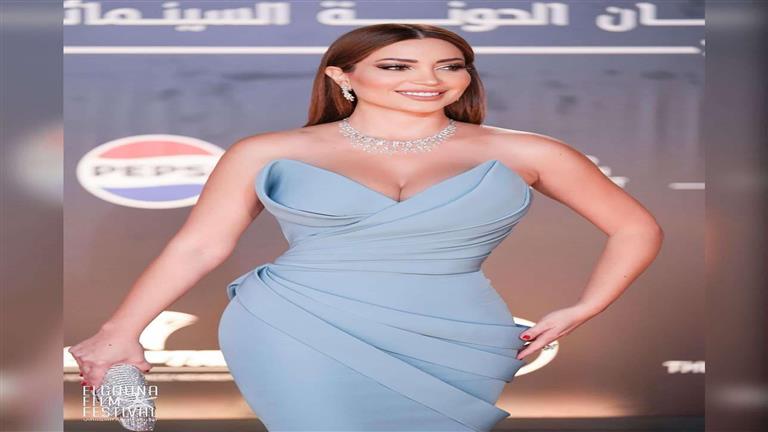 بأكثر من 95 ألف جنيه.. 50 صورة لـ أجرأ فساتين نسرين طافش في