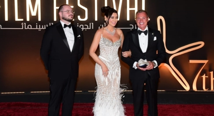 أول تعليق من أروى جودة على ظهورها مع خطيبها في مهرجان الجونة: لقيت حب حياتي (فيديو) | خبر أروى جودة مع خطيبها وابنه