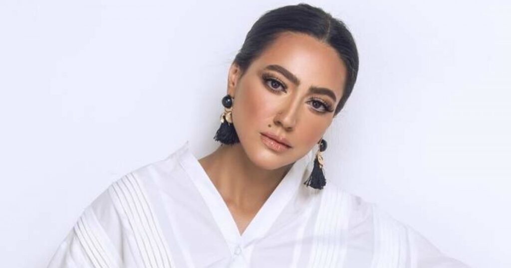 هند عبد الحليم تتعرض لوعكة صحية