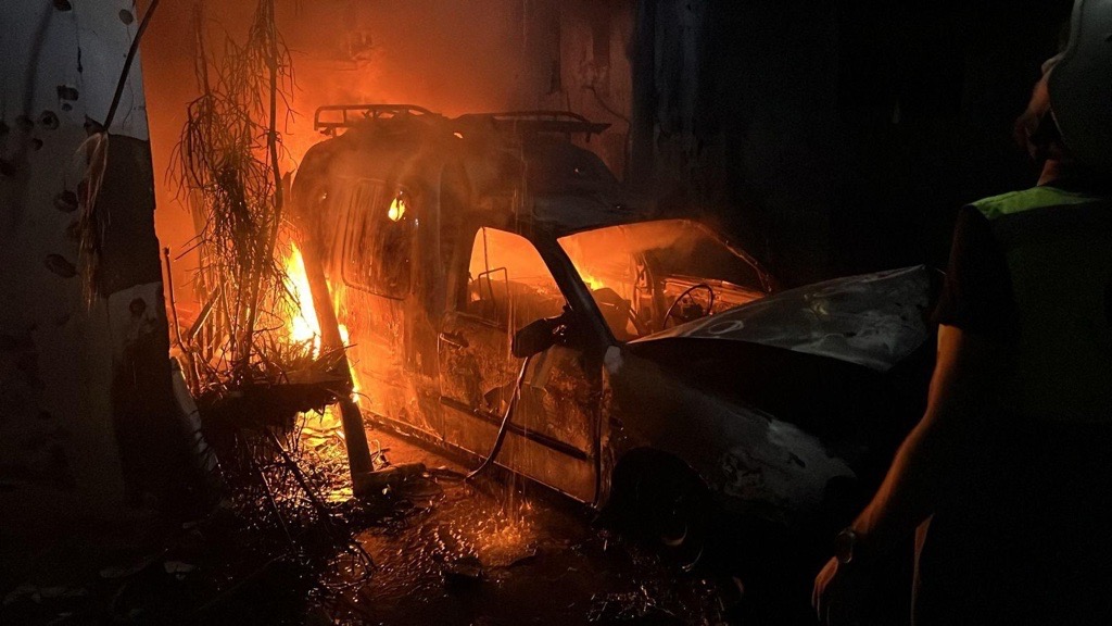 مسيرة إسرائيلية استهدفت سيارة في منطقة الحوش شرق مدينة صور جنوبي لبنان