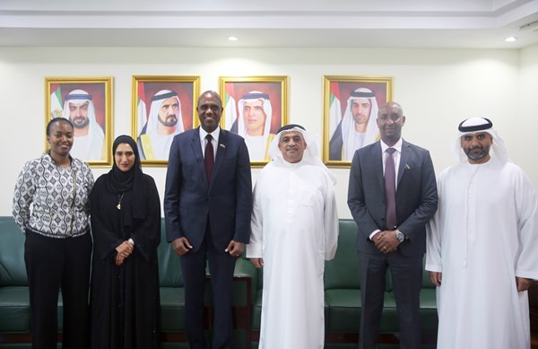 «غرفة رأس الخيمة» تُعزز مجالات التعاون مع رواندا