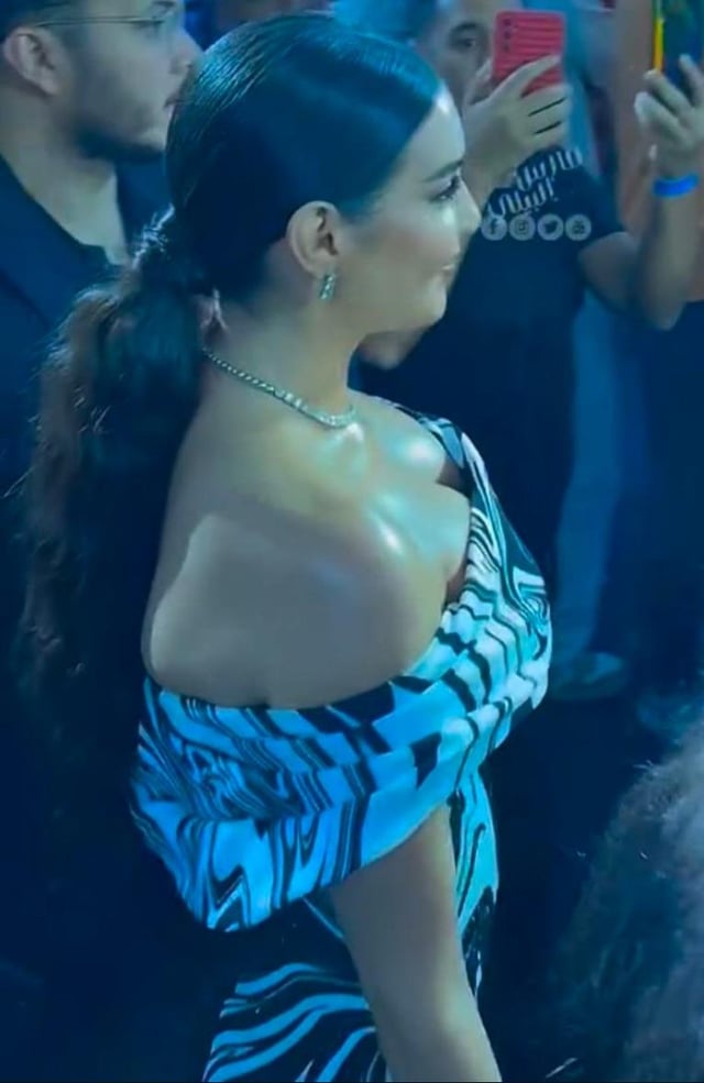 Yasmine big milky boobs🔥🔥🔥🔥🔥