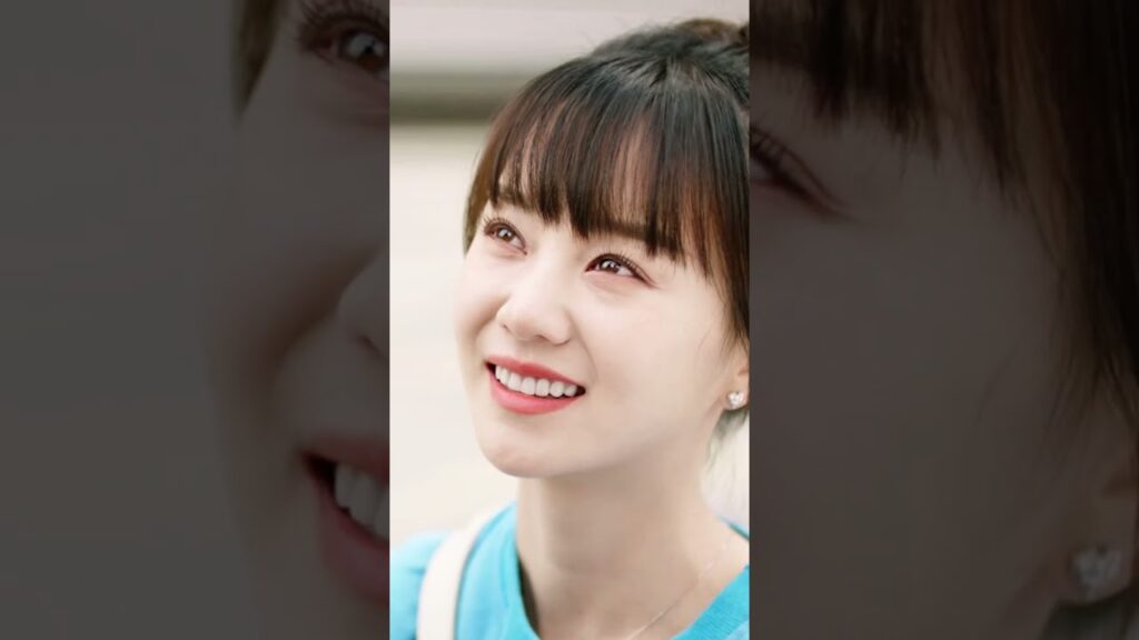 يريد شياوباو أيضًا أن يقبل أمي وأبي بعضهما البعض🤣 #UnforgettableLove