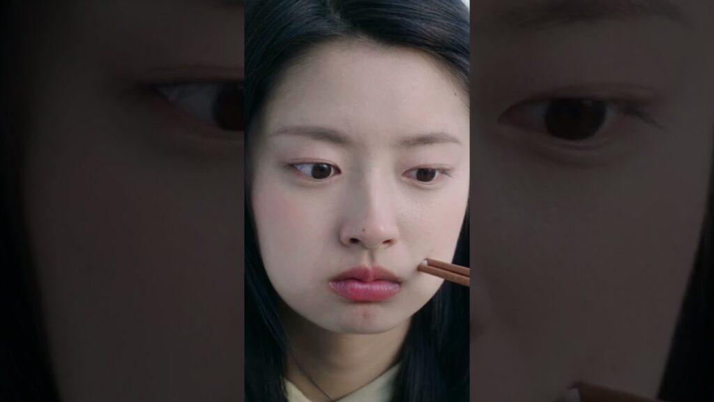 صُدم المعلم تشانغ من تصرفات يون شو أثناء تناول الطعام🤣 #PerfectAndCasual صُدم المعلم تشانغ من تصرفات يون شو أثناء تناول الطعام🤣 #PerfectAndCasual