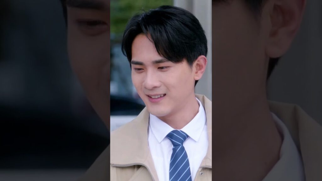 عندما التقت صديقته مع العميل، كان السيد جي يشعر بالغيرة قليلاً😆 YouAreMySecret#