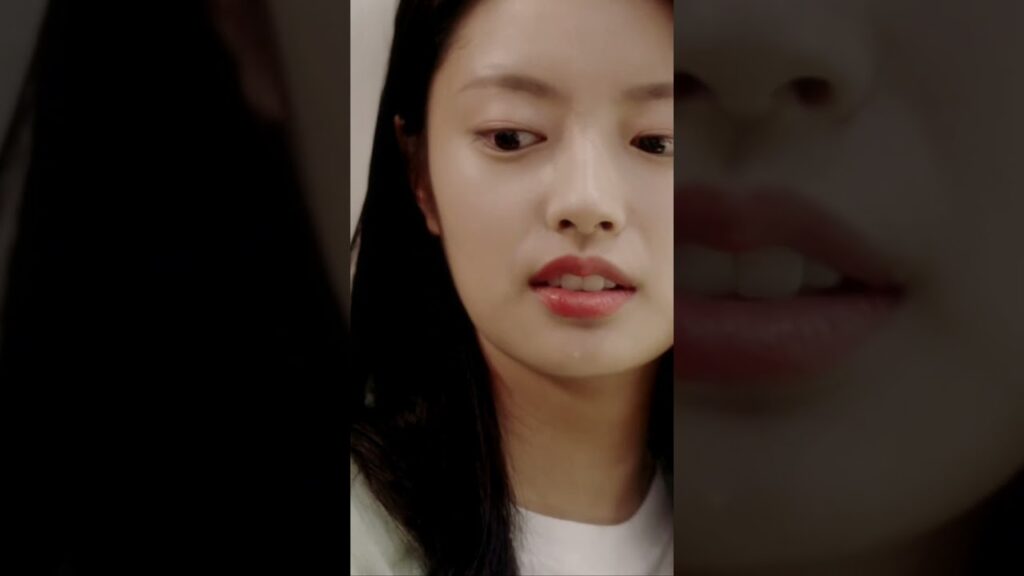 مراعى جدا! يساعد المعلم تشانغ يون شو في تمشيط شعرها 💘#PerfectAndCasual