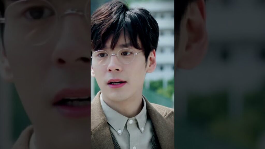 سحب المعلم تشانغ يون شو وركض حول الحرم الجامعي💕 #PerfectAndCasual سحب المعلم تشانغ يون شو وركض حول الحرم الجامعي💕 #PerfectAndCasual