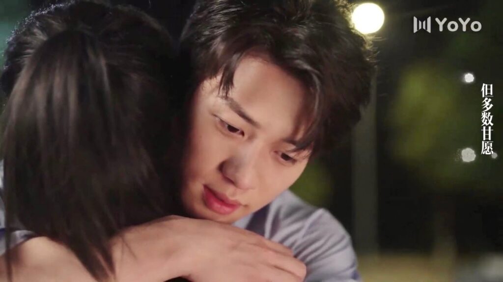 تلمسـه بلطف و تحاول تقبيلـه لكنـه يعانقـها بقوة ( حبيبتي المشغولة | Busy Darling ) تلمسـه بلطف و تحاول تقبيلـه لكنـه يعانقـها بقوة ( حبيبتي المشغولة | Busy Darling )