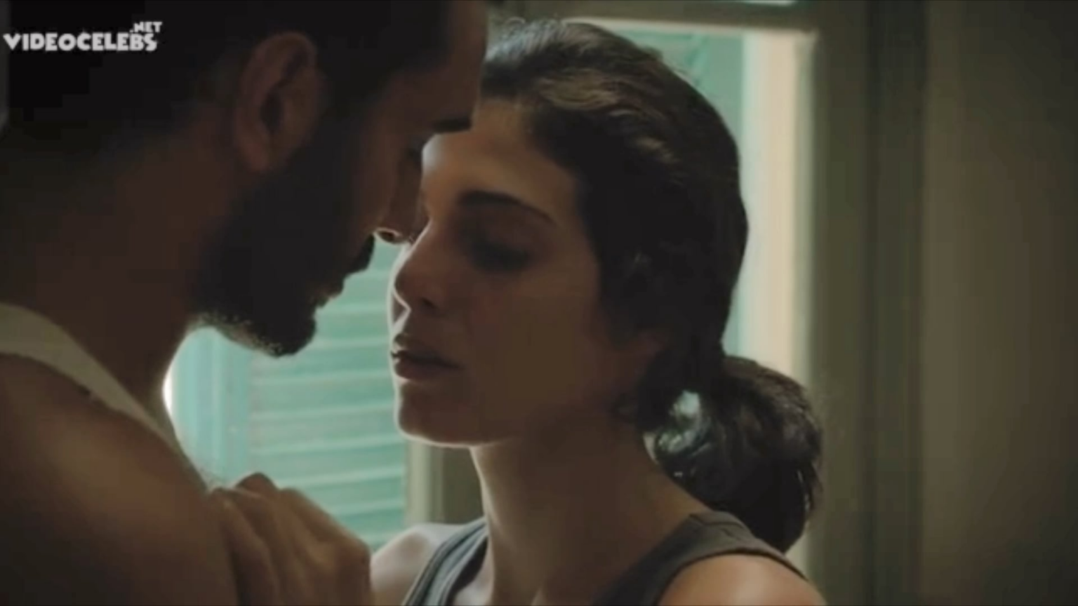 Razane Jammal 🇱🇧 - Don't Tell Me the Boy Was Mad, 2015 - (Kissing scene 🔥)