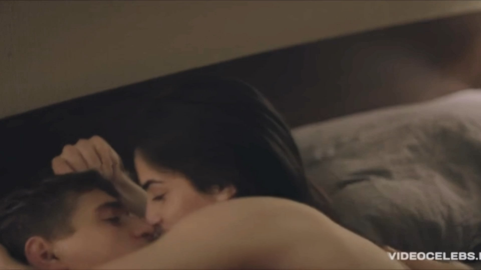 Leem Lubany 🇵🇸 - Condor, 2018 - (Kissing/Sex Scene 🔥)