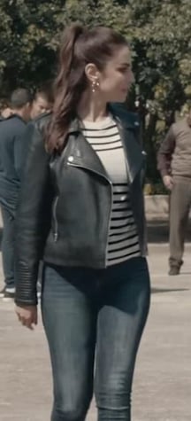 Dorra Zarrouk hot in jeans - Video in profile