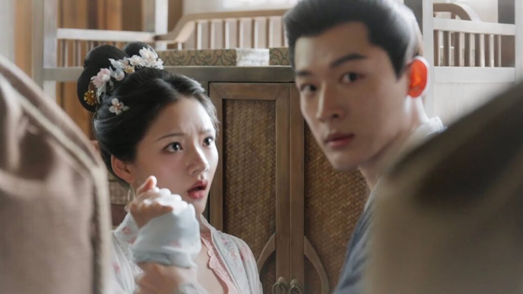 تتهمها الماكرة بإقامة علاقة فيظهر بطلنا فجأة لإنقاذها وكشف حقيقتها أمام الجميع👀مشهد من "نهوض نينغ"