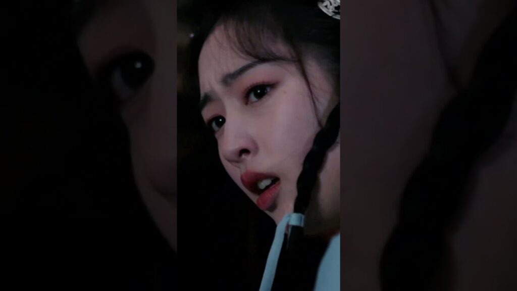 تواجه البطلة رجلاً سيئًا أثناء التحقيق في القضية😦 MelodyOfGoldenAge#dingyuxi#