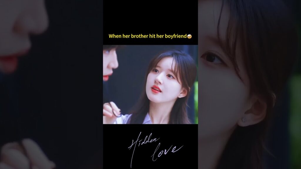 تحتار بين حبيبها و اخيها   😂😂❤️ #HiddenLove #حب_خفي #zhaolusi #chenzheyuan #cdrama #youku #victorma