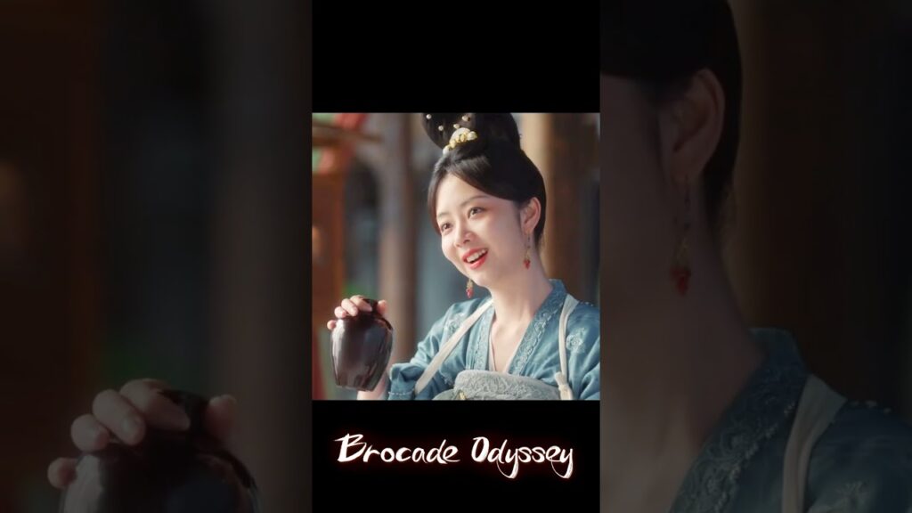 يتأمل جمالها ولا يكتفي ❤️ #BrocadeOdyssey #蜀锦人家 #YOUKU #رحلة_الديباج #zhengyecheng #tansongyun يتأمل جمالها ولا يكتفي ❤️ #BrocadeOdyssey #蜀锦人家 #YOUKU #رحلة_الديباج #zhengyecheng #tansongyun