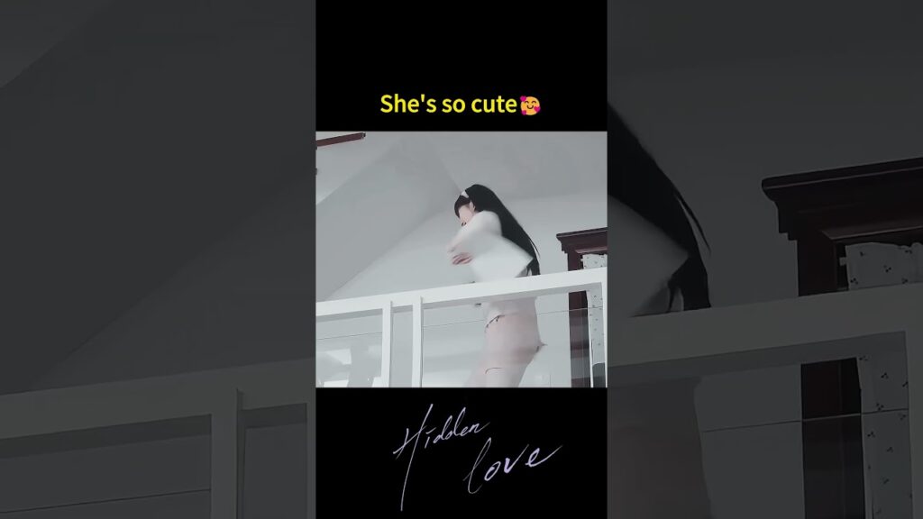 وقعوا في سحر لطافتها  😍😍  #HiddenLove #حب_خفي #zhaolusi #VictorMa #youku #chenzheyuan