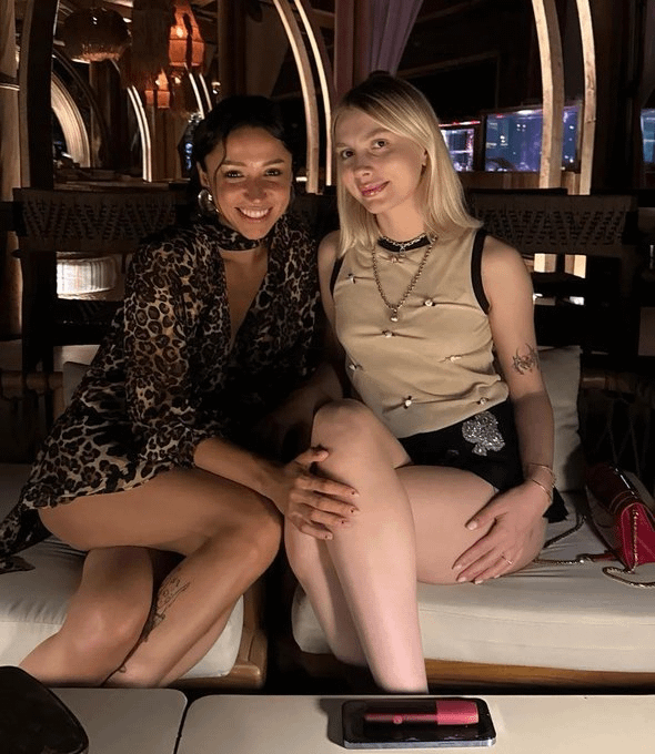 Zeynep Bastık mı? Aleyna Tilki mi?