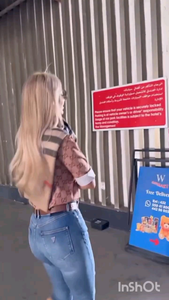 Mai Helmy 🍑 😩 (cropped, slow motion)