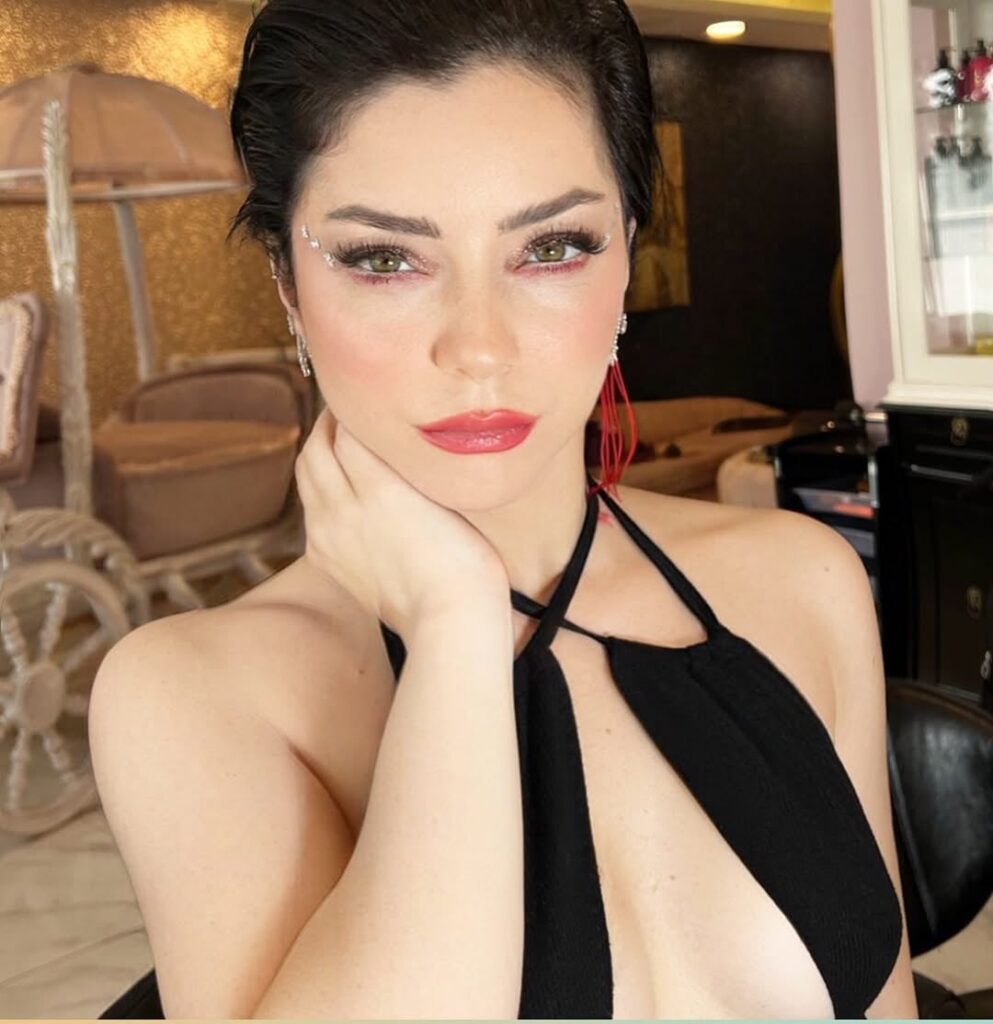 Merve Boluğur