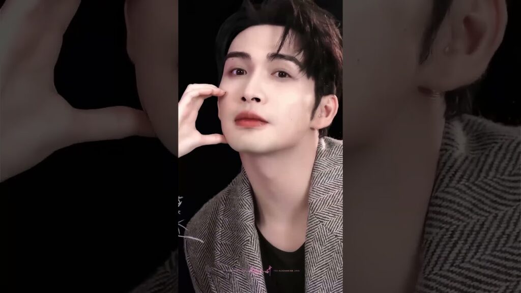 ثنائي اللطافة😍😍 #ZhangBinbin #SunZhenni #الحب_المزهر #TheBlossomingLove #youku #shorts