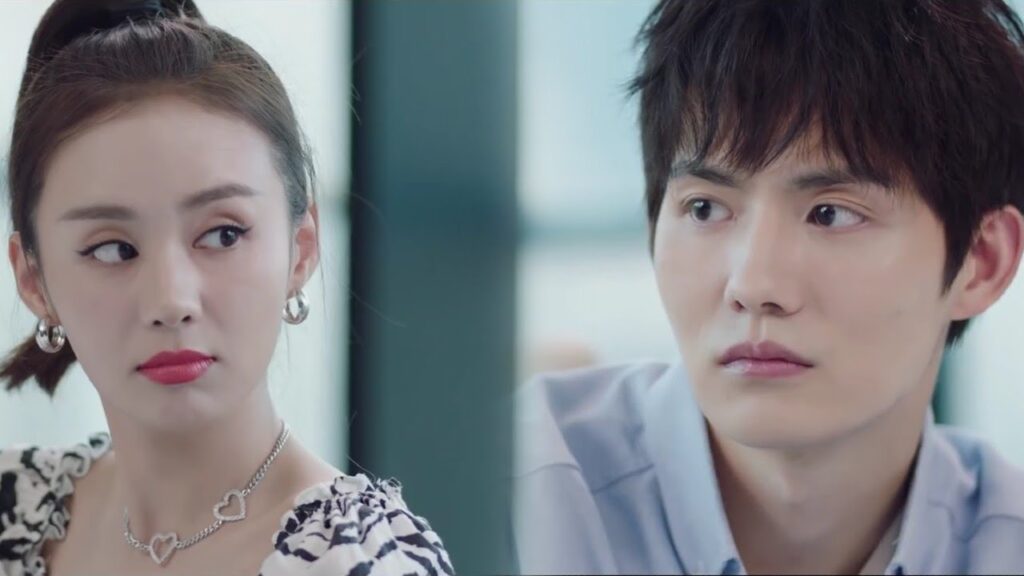 هي من تتحكم بـه ام هو يحبها كثيراً ؟❤️( الجمال القبيح ) هي من تتحكم بـه ام هو يحبها كثيراً ؟❤️( الجمال القبيح )