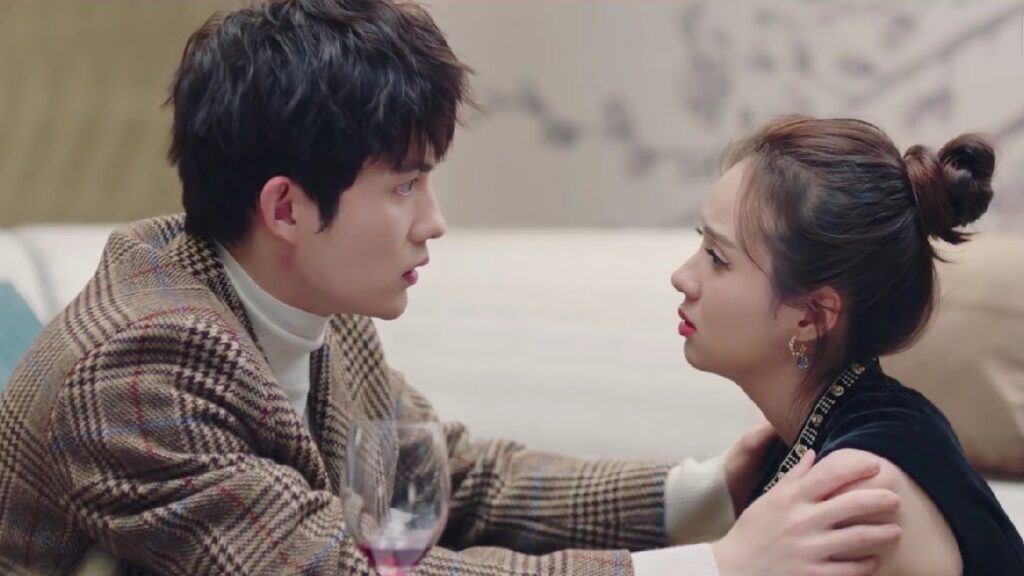 لا تتصرفي هكذا لانك ثملـة أخبريني ماذا يحدث معك 🔥❤️( الجمال القبيح  )