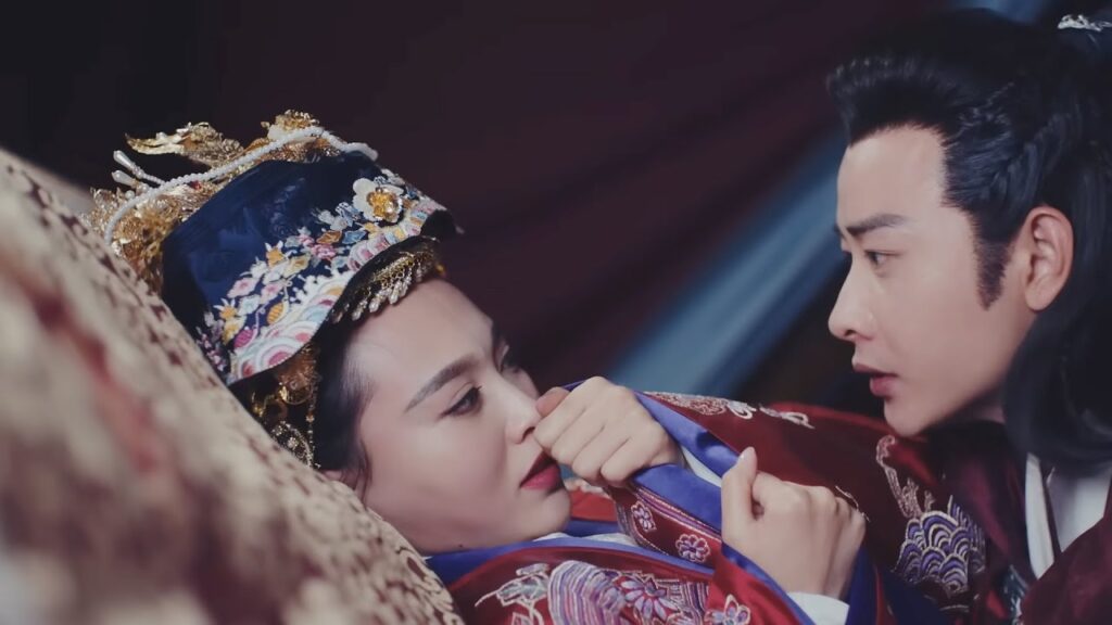 هوجمت وهي في طريقها للزواج الاجباري فيصل أميرها وينقذها في الوقت المناسب😮مشهد من "الأميرة واي يونغ"