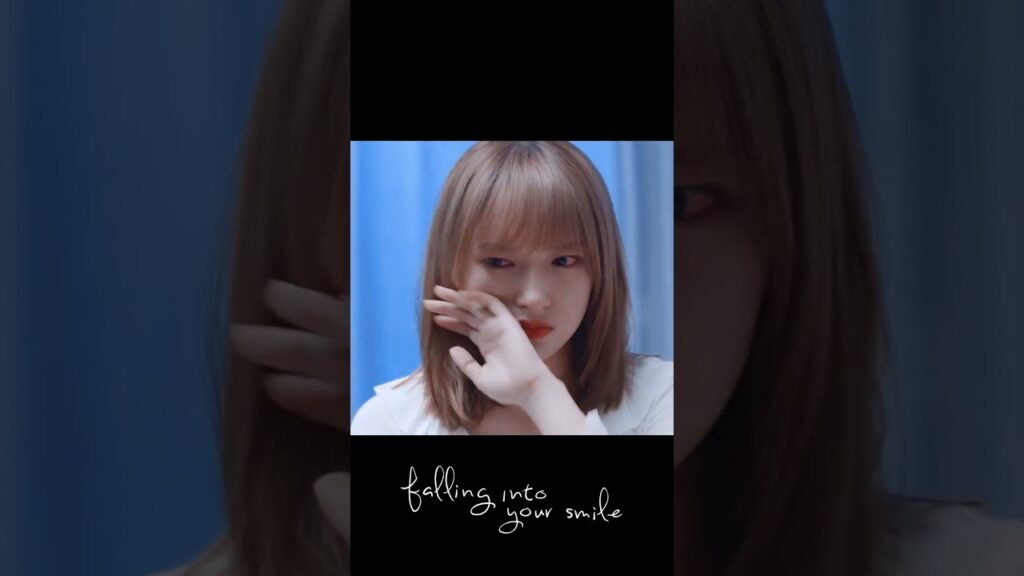 ياتي الى غرفتها ليعالج يدها 🥹🥹  #الوقوع_بحب_ابتسامتك #fallingintoyoursmile #xukai #chengxiao