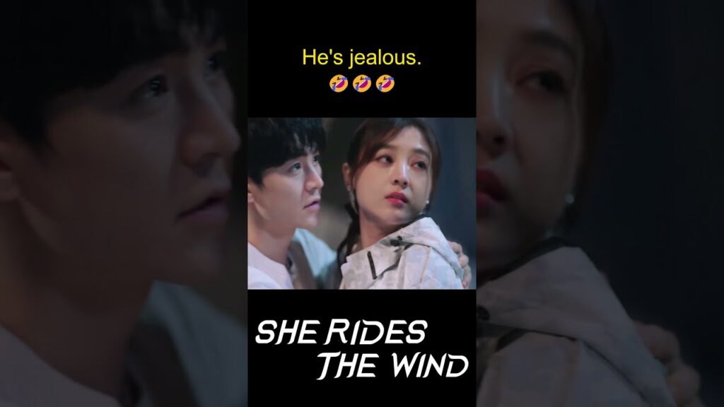 غيرة الرجل لها سحر و جاذبية من نوع آخر 😍 #daigaozheng #hehua #هي_تركب_الرياح #sheridesthewind #youku غيرة الرجل لها سحر و جاذبية من نوع آخر 😍 #daigaozheng #hehua #هي_تركب_الرياح #sheridesthewind #youku
