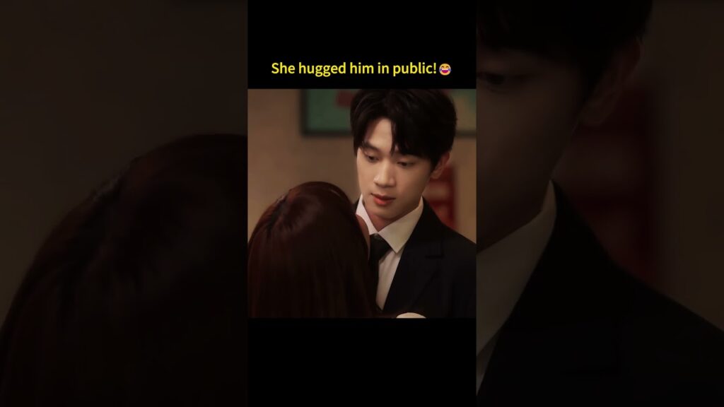 تعانق رئيسها وهي ثملة امامهم 🙈 #TheBestDayOfMyLife #ZhangJiongmin #JiangZhinan#  #أجمل_يوم_فى_حياتى