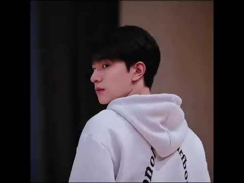 الرجل الذي تحلم به كل امرأة 😍😍 #LinYi #ZhouYe #الجميع_يحبني #EveryoneLovesMe #youku الرجل الذي تحلم به كل امرأة 😍😍 #LinYi #ZhouYe #الجميع_يحبني #EveryoneLovesMe #youku