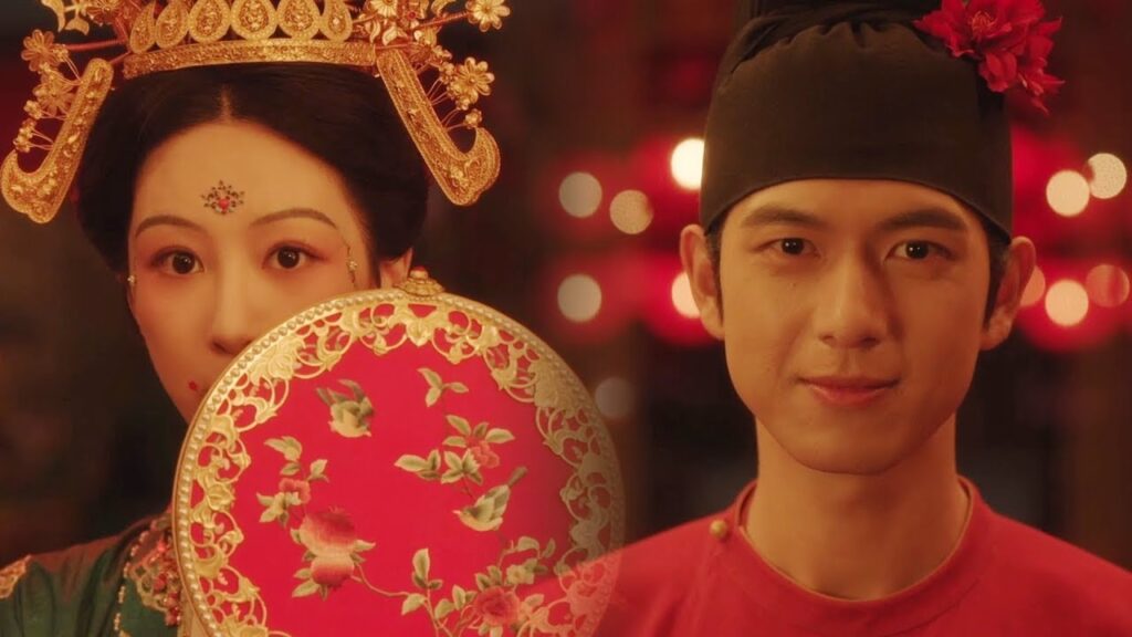 ينذهل بطلنا بجمال زوجته لدرجة أنه حدق فيها ولم يستطع من ابعاد نظره عنها❤️مشهد من "ازدهار الفاوانيا"