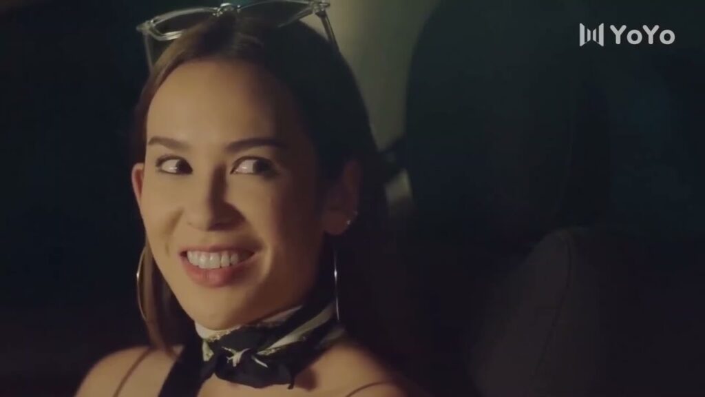 كانت مجرد علاقـة مزيفة لكن الان لا تريد ان تفترق عنه ( انتي جميلة )