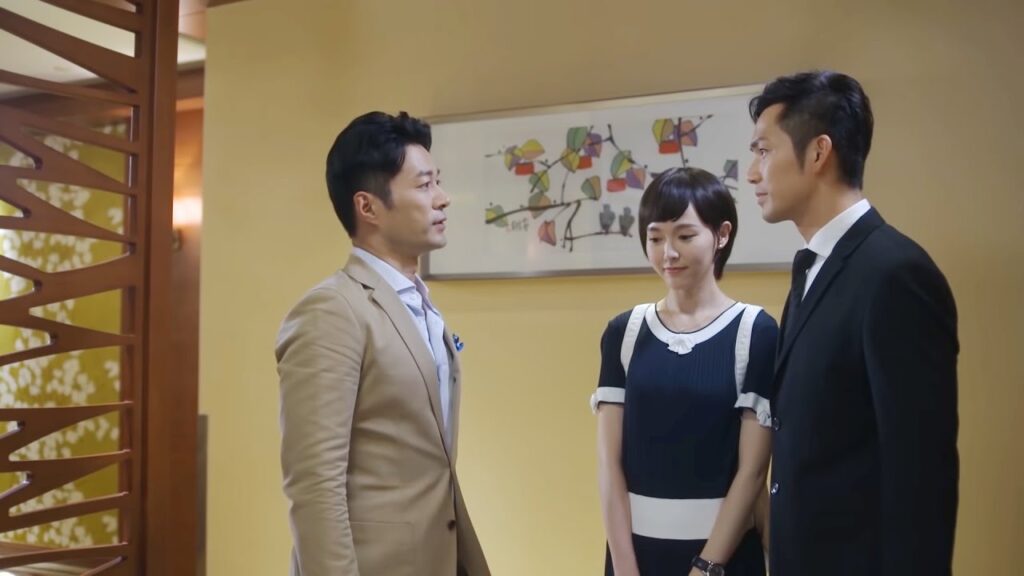 كان زوجها يغار من طليقها فيعلن سيادته بجنون لإزعاجه! مشهد من دراما "إشراقتي"