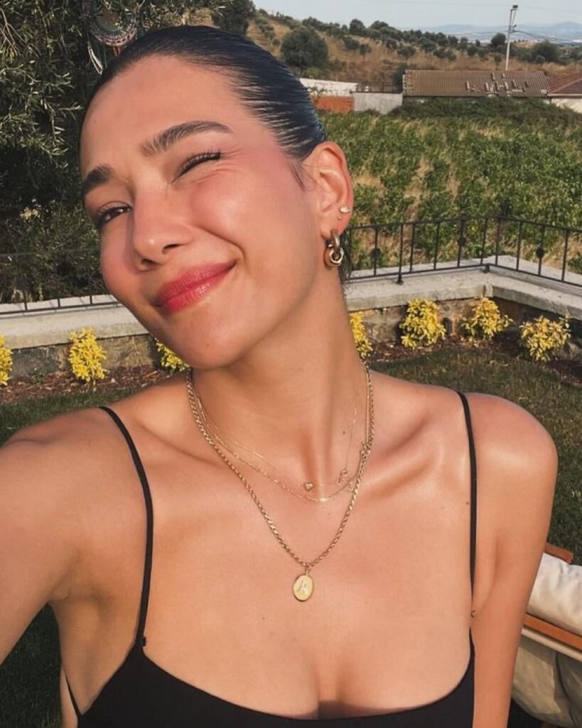 Aybüke Pusat