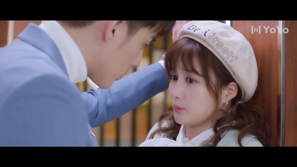 أخبريني , اعلم بأنك تحبيـني ❤️ ( هي التي احبها )