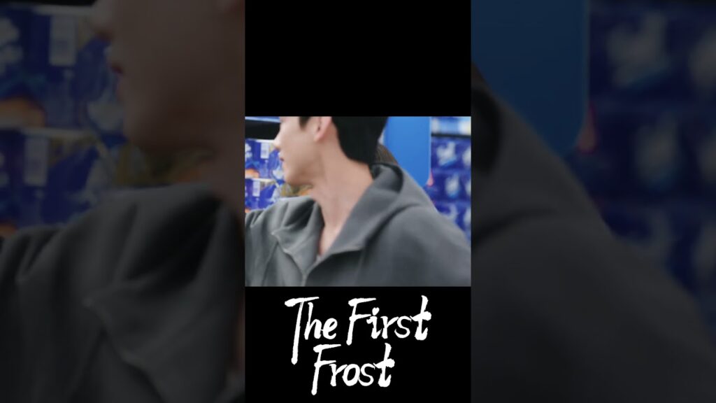 محفظتي ملككِ اشتري ما يحلو لك 😍❤️ #baijingting #اول_صقيع #zhangruonan  #thefirstfrost #youku