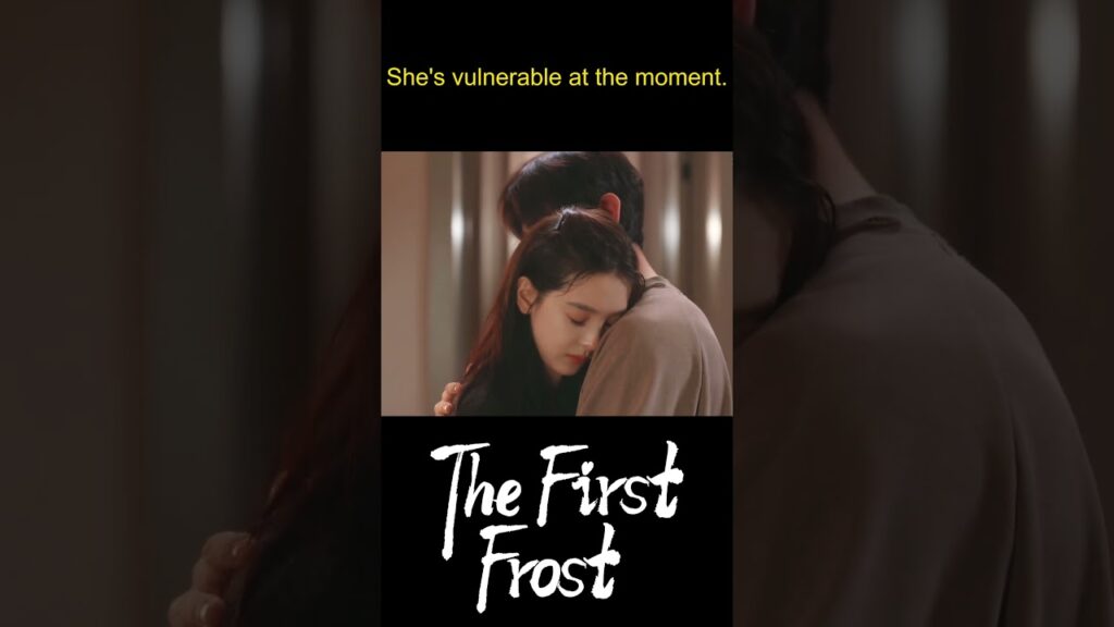 في تلك اللحظة علم بأنها سوف تتركه و تكسر قلبه💔  #baijingting #اول_صقيع #zhangruonan  #thefirstfrost