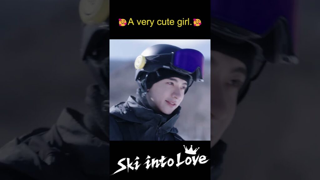 خرقاء جدا لكن لايمكنه مقاومة لطافتها 😆 #تزلج_بالحب  #YOUKU  #SkiIntoLove #estheryu #LinYi #YuShuxin