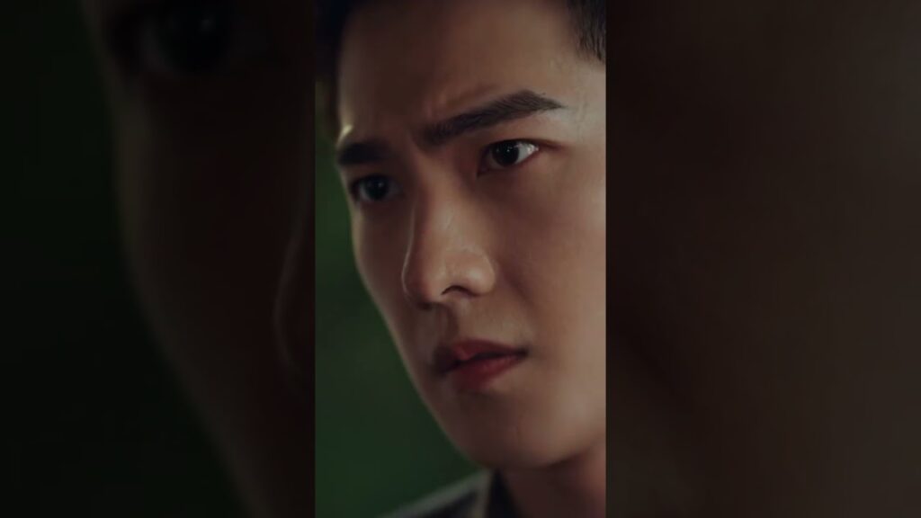 كان سونغ يان في خطر، وبقيت شو تشين مستيقظة قلقة عليه.| Fireworks of My Heart | MangoTV Arabic