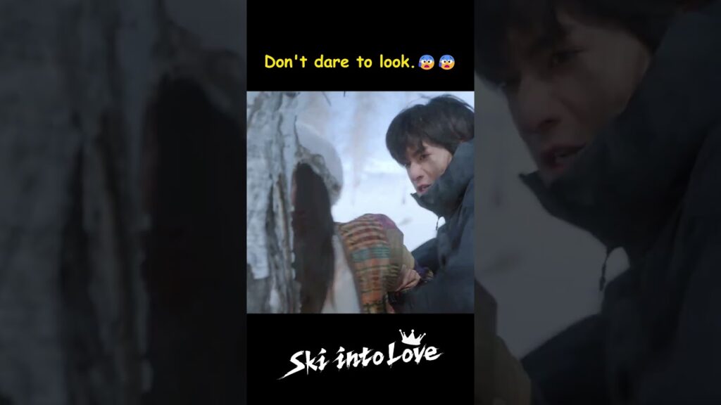 يقوم بحمايتها من الانهيار الثلجي 😱💔 #تزلج_بالحب  #YOUKU  #SkiIntoLove #estheryu #LinYi #YuShuxin