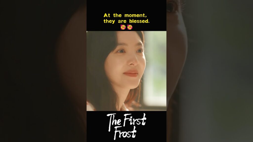 يتقدم للزواج في مقعد الثانوية الذي جلسوا فيه معا💜#اول_صقيع #baijingting #zhangruonan  #thefirstfrost