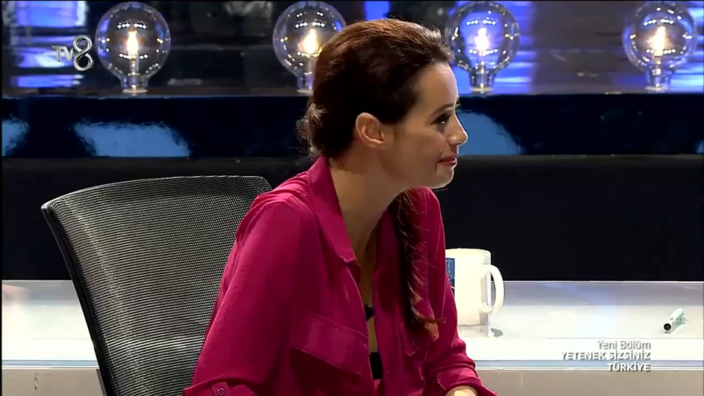 Özgü Namal (Yetenek Sizsiniz)