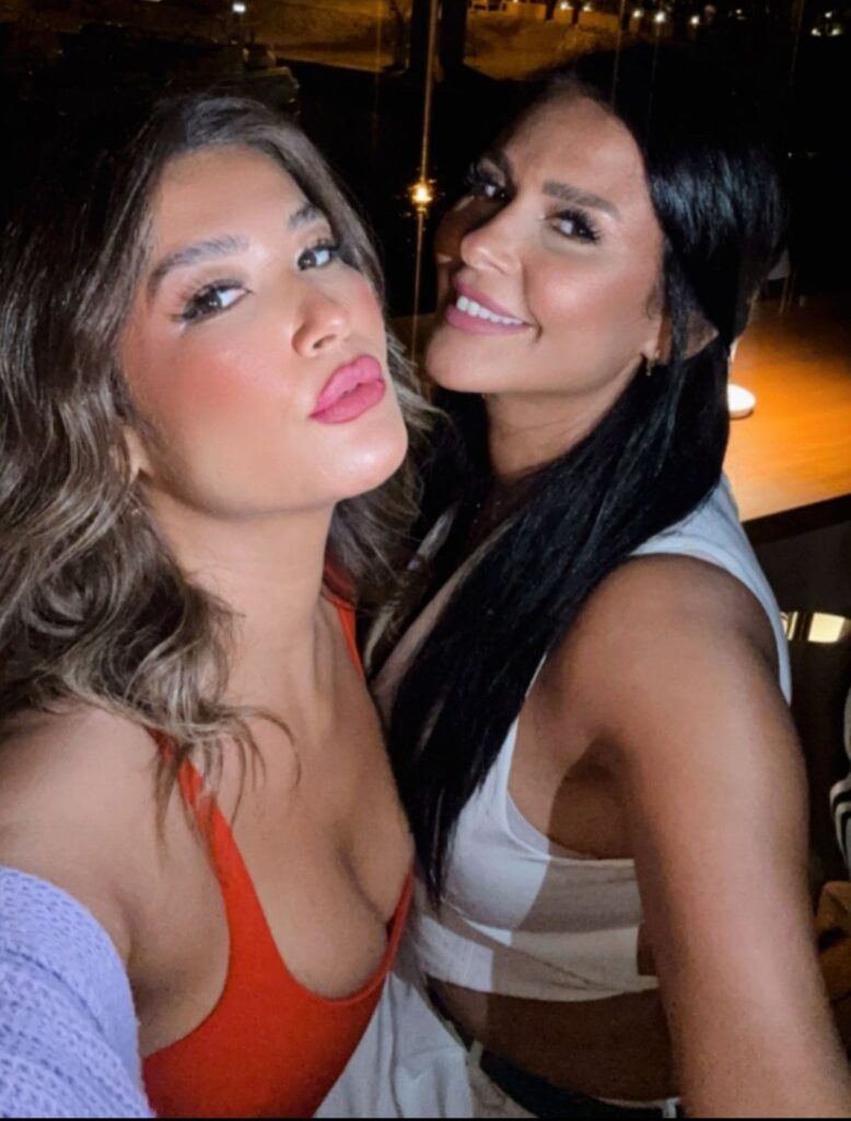 Inas Ali & Sandy Ali