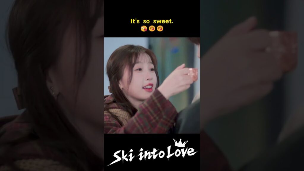 انا سوف اطعمك بنفسي  💞 #تزلج_بالحب  #YOUKU  #SkiIntoLove #estheryu #LinYi #YuShuxin
